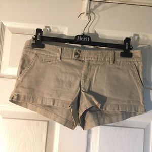 Khaki American Eagle Shorts